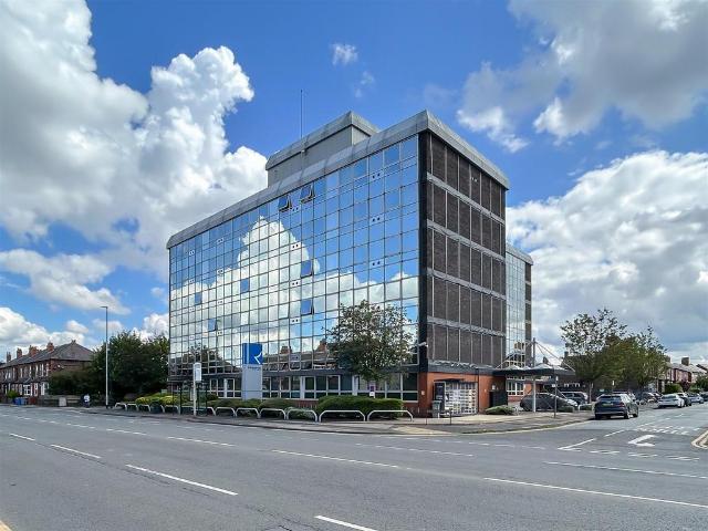 Flat for sale in Broadheath, Trafford Park