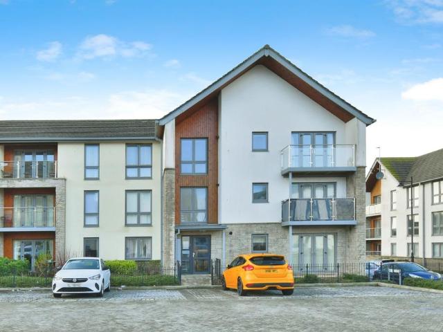Flat for sale in Mount Wise