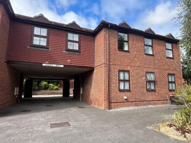 Flat for sale in Trowbridge
