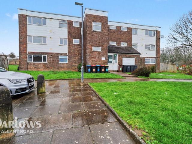 Flat for sale in Llanedeyrn, Cardiff