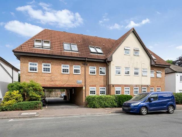 Flat for sale in Nork, Red Hill