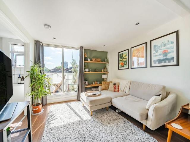 Flat for sale in Kensal Town, Maida Vale