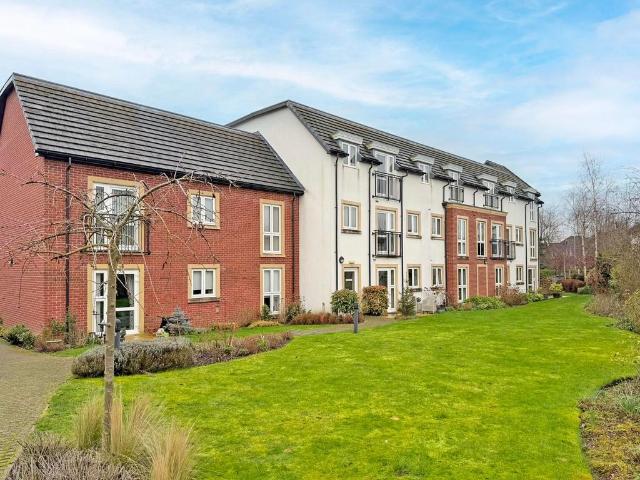 Flat for sale in Bilbrook, Great Chatwell