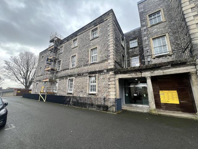 Flat for sale in Stonehouse, Mount Wise