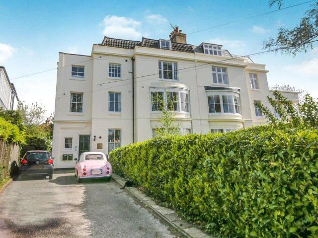 Flat for sale in St James, Sandown Park