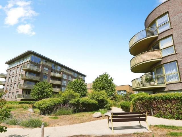 Flat for sale in Kidbrooke, Greater London