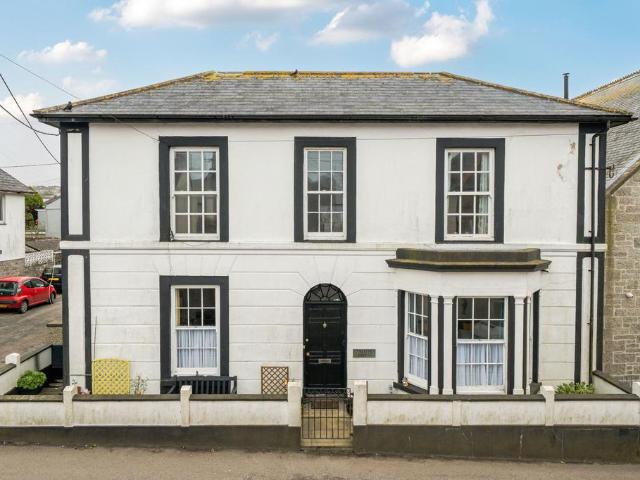 Flat for sale in St Just, Cornwall