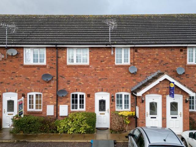 Flat for sale in Market Drayton, Shropshire
