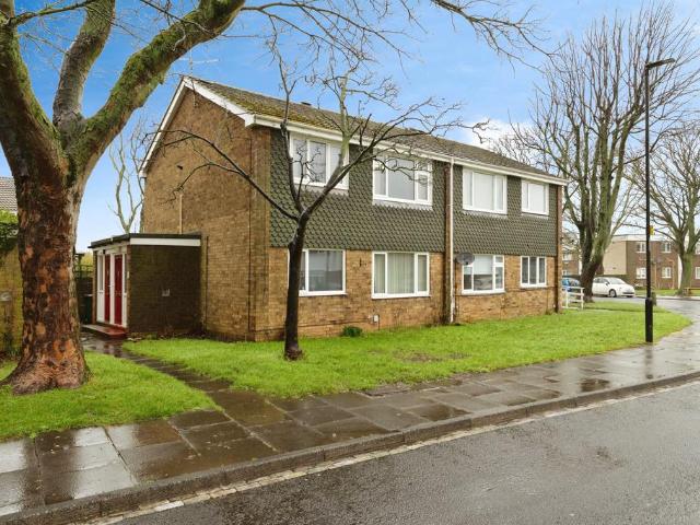Flat for sale in South Wellfield, Shiremoor