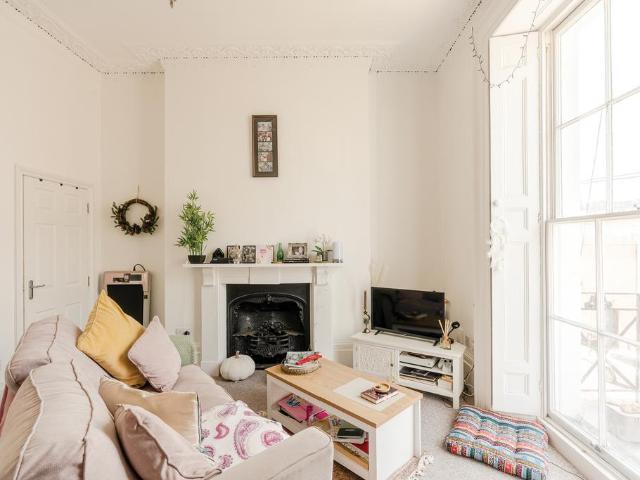 Flat for sale in Feckenham, City Of Bristol