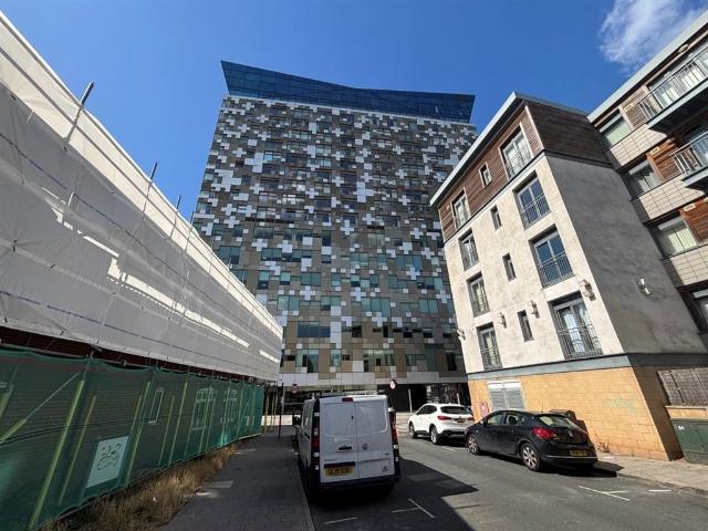Flat for sale in Edgbaston, West Midlands