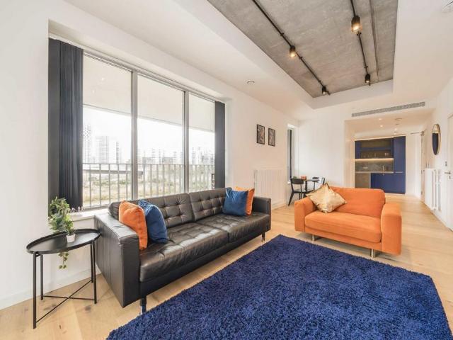 Flat for sale in Goodluck Hope, Blackwall