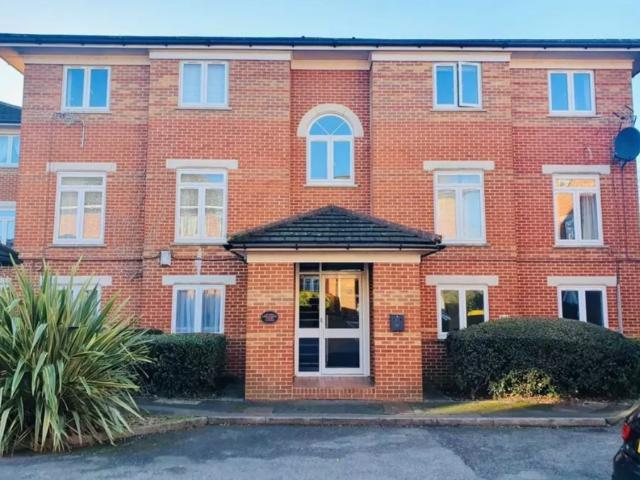 Flat for sale in Hendon Central, The Hyde