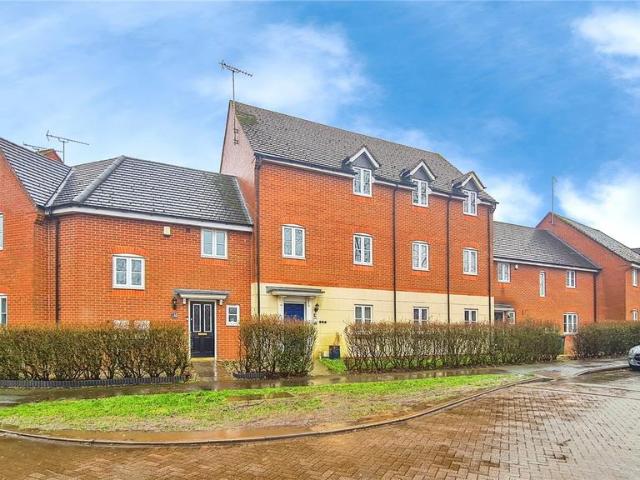 Flat for sale in Egginton, East Midlands