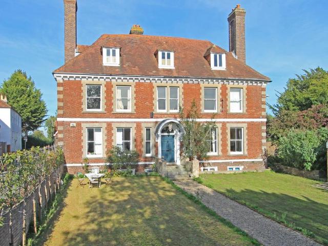 Flat for sale in Heathlands, East Sussex