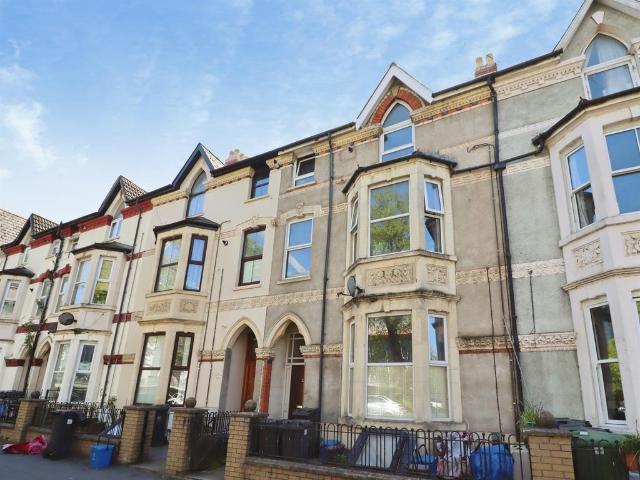 Flat for sale in Falcon Lodge, Wales
