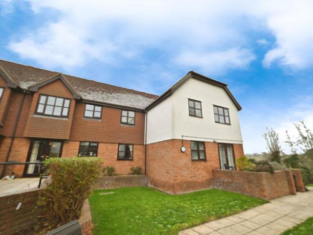 Flat for sale in Hoo St Werburgh