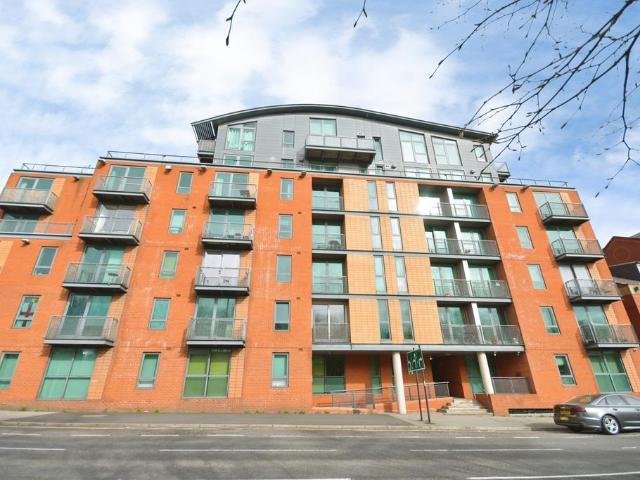 Flat for sale in City Centre, South Yorkshire