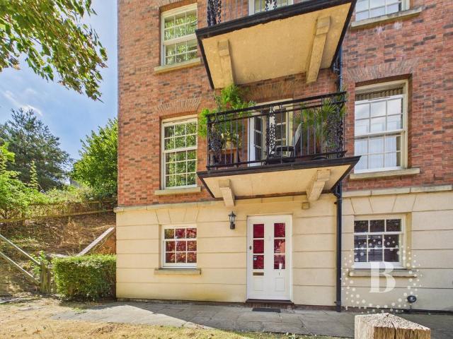 Flat for sale in Frankwell, Shropshire