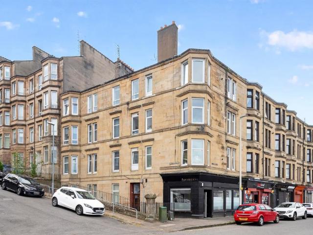 Flat for sale in Rutherglen, Scotland