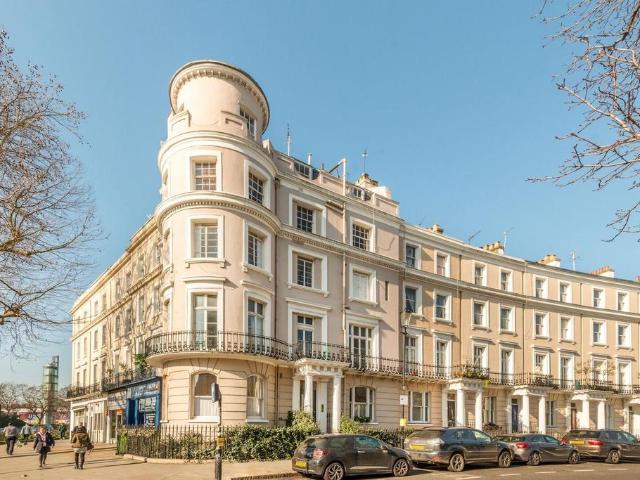 Flat for sale in Notting Hill, Greater London