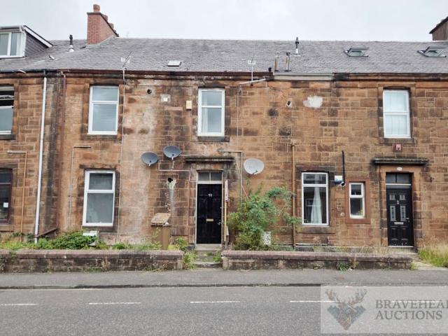 Flat for sale in Greenholm, Scotland