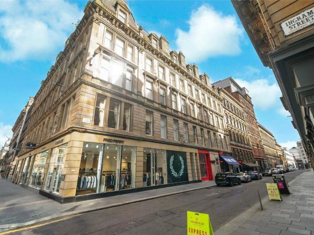 Flat for sale in Merchant City, Scotland