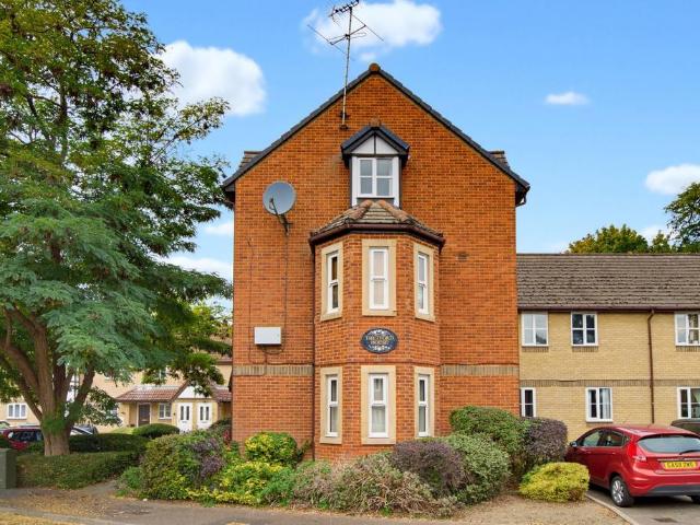 Flat for sale in Coley Park, Reading
