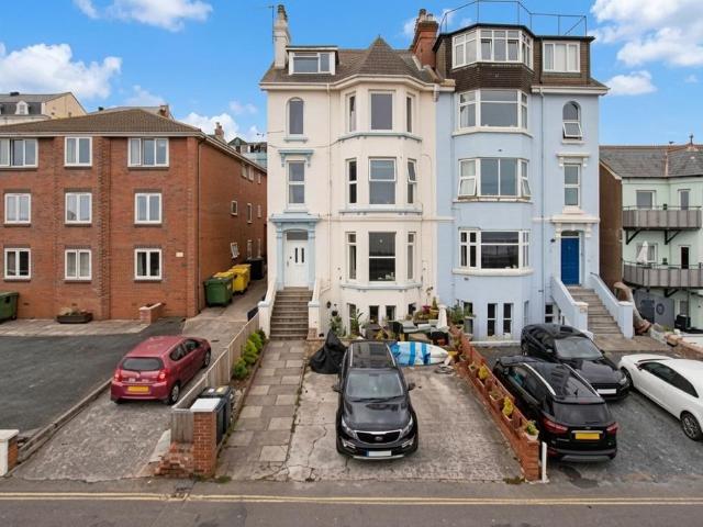 Flat for sale in Dawlish, Bridford