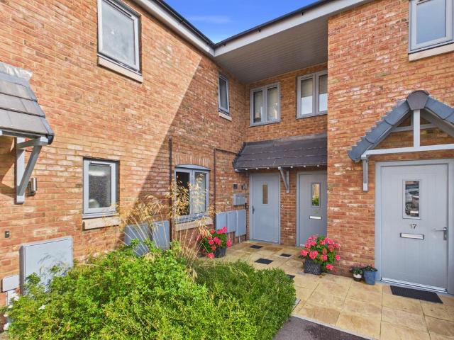 Flat for sale in Newnham on Severn, Forest of Dean