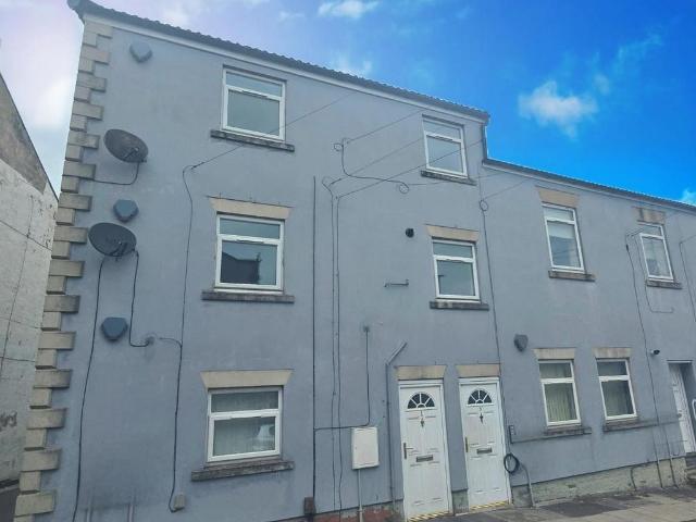 Flat for sale in Darlington
