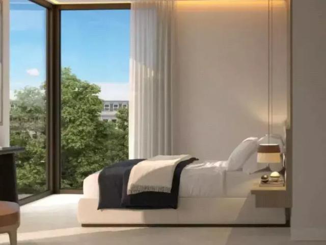 Flat for sale in London Borough of Ealing, Greater London
