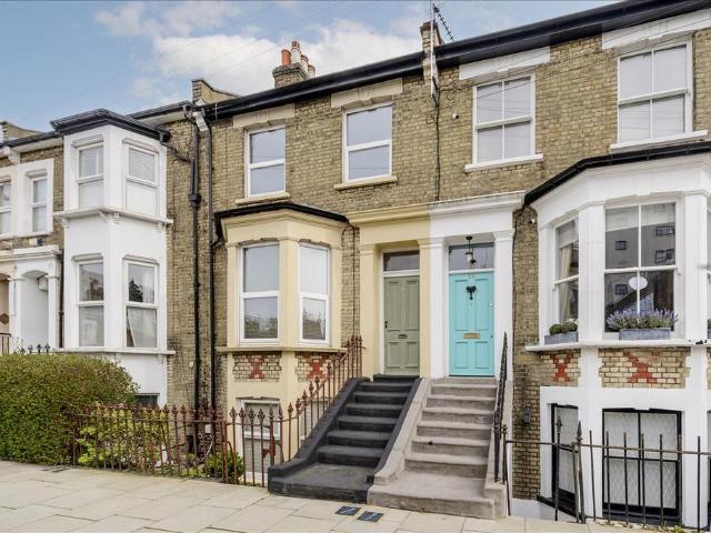 Flat for sale in Shepherd's Bush, Isle Of Man
