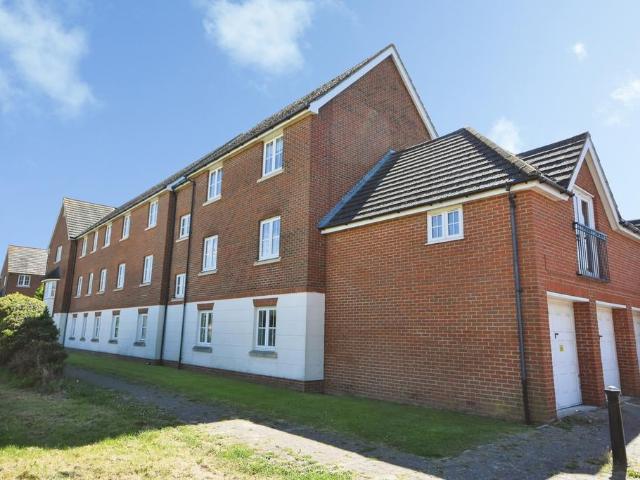 Flat for sale in Sandon, Chelmsford