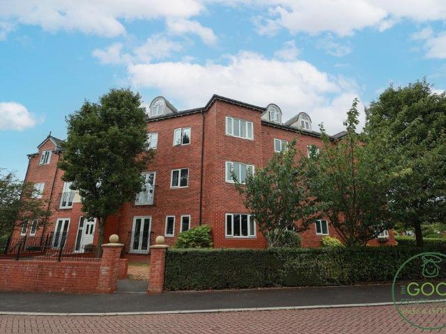 Flat for sale in Lea, Higher Bartle