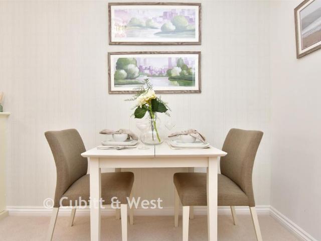 Flat for sale in Blackwell, Perryfields