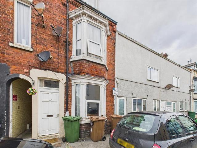 Flat for sale in Hilderthorpe, Bridlington