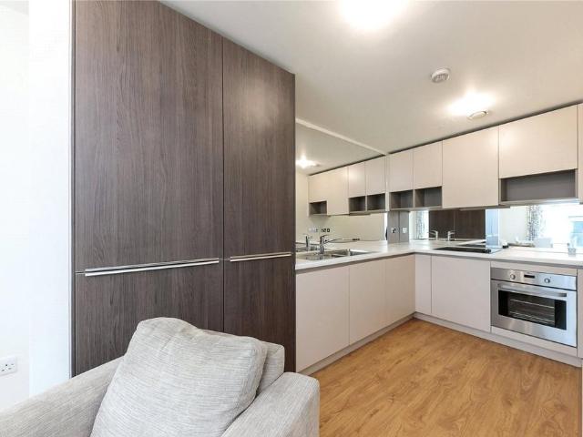 Flat for sale in Greater London