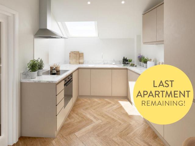 Flat for sale in Westbury Park, Bristol