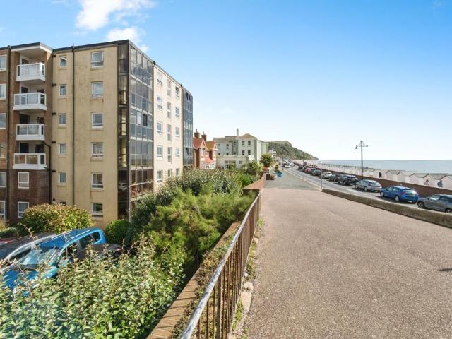 Flat for sale in Seaton, Budlake