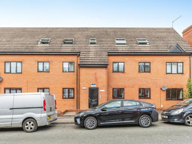 Flat for sale in Rushden