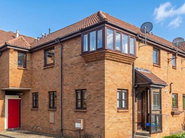 Flat for sale in Haddington, Scotland