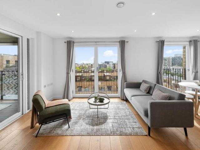 Flat for sale in Stratford Marsh, Isle Of Man