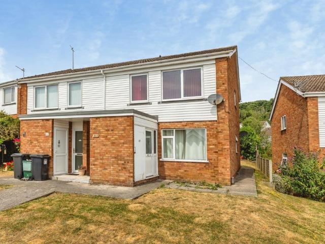 Flat for sale in Worle, Weston-super-mare