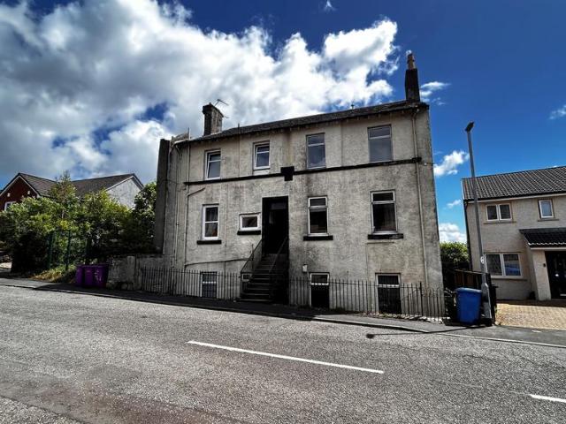 Flat for sale in Dalry, Scotland