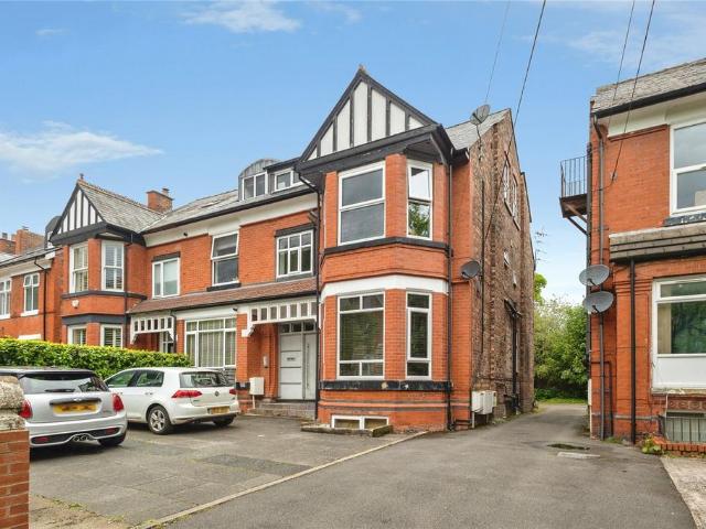 Flat for sale in Georgia, Greater Manchester