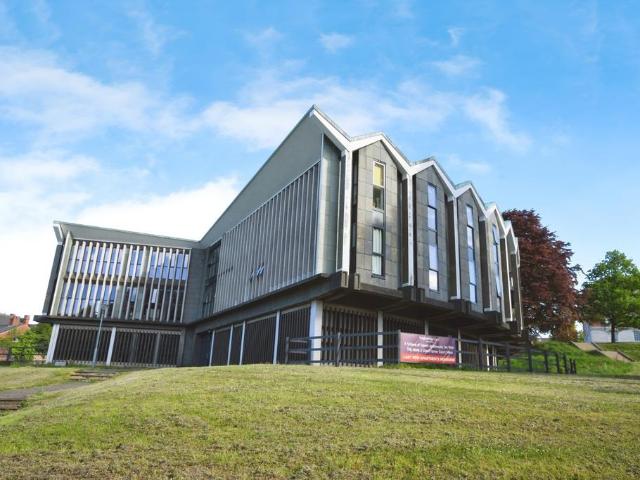 Flat for sale in Loundsley Green, East Midlands