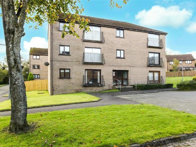 Flat for sale in Brancumhall Estate, East Kilbride