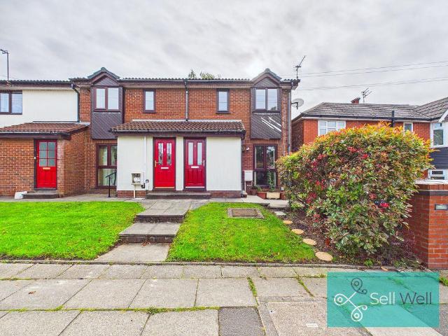 Flat for sale in Pendlebury, Salford