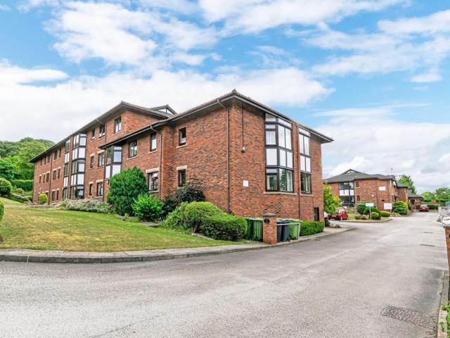 Flat for sale in Helsby, Alvanley